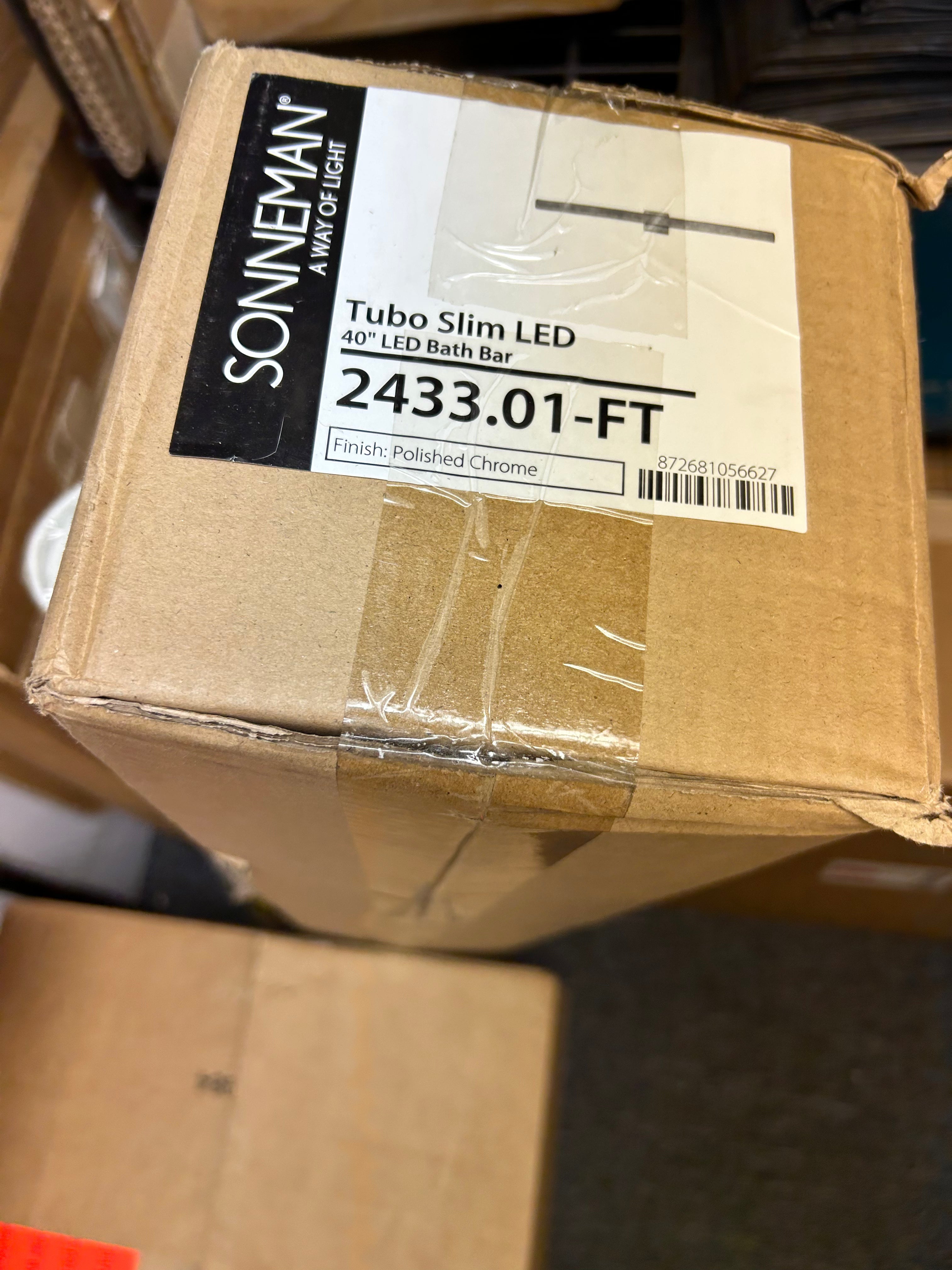 Sonneman Tubo Slim LED 40in Bath Bar - Floor Model