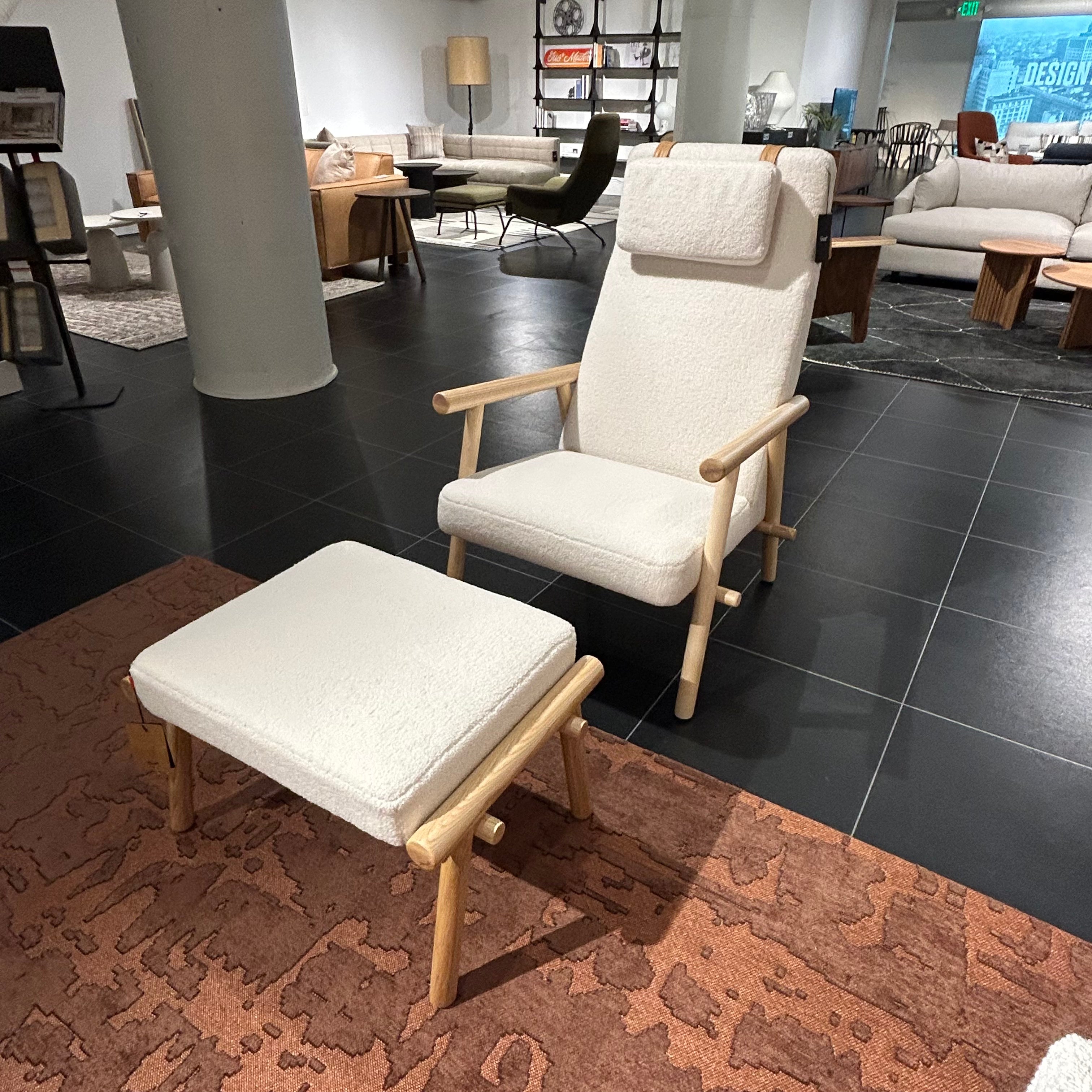 Labrador Chair & Ottoman - Floor Model