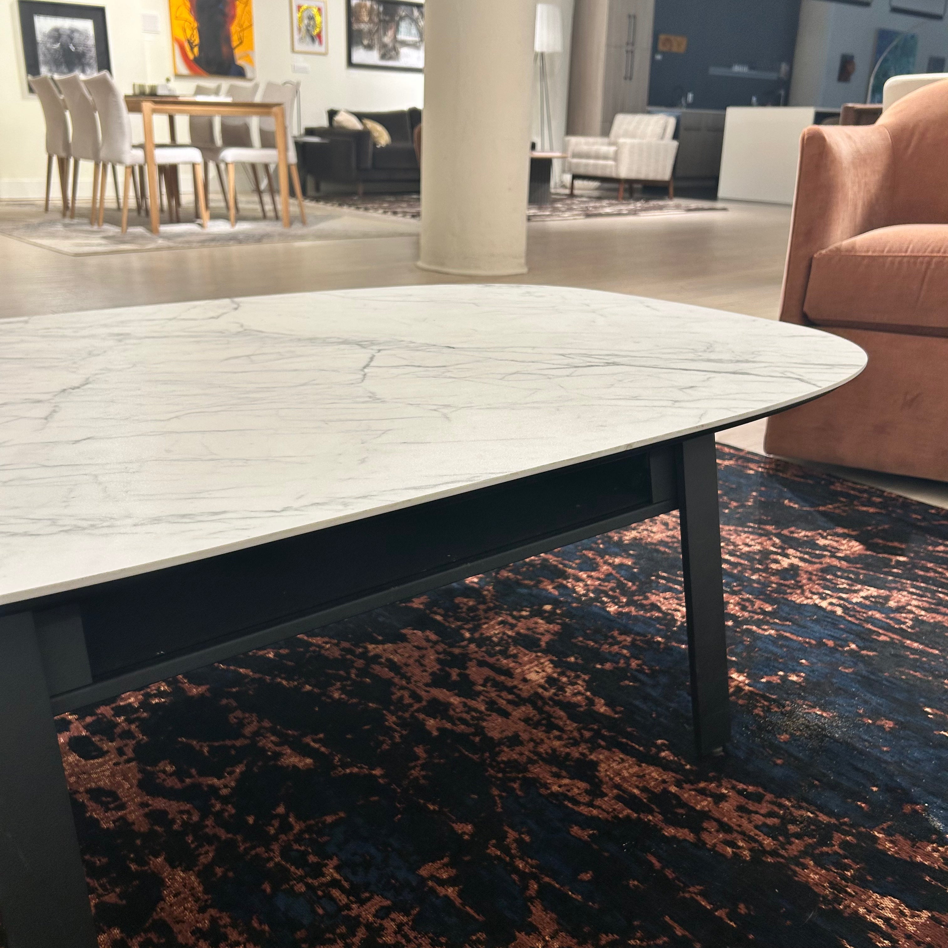 Cloud 9 Lift Top Coffee Table 1182 - Floor Model