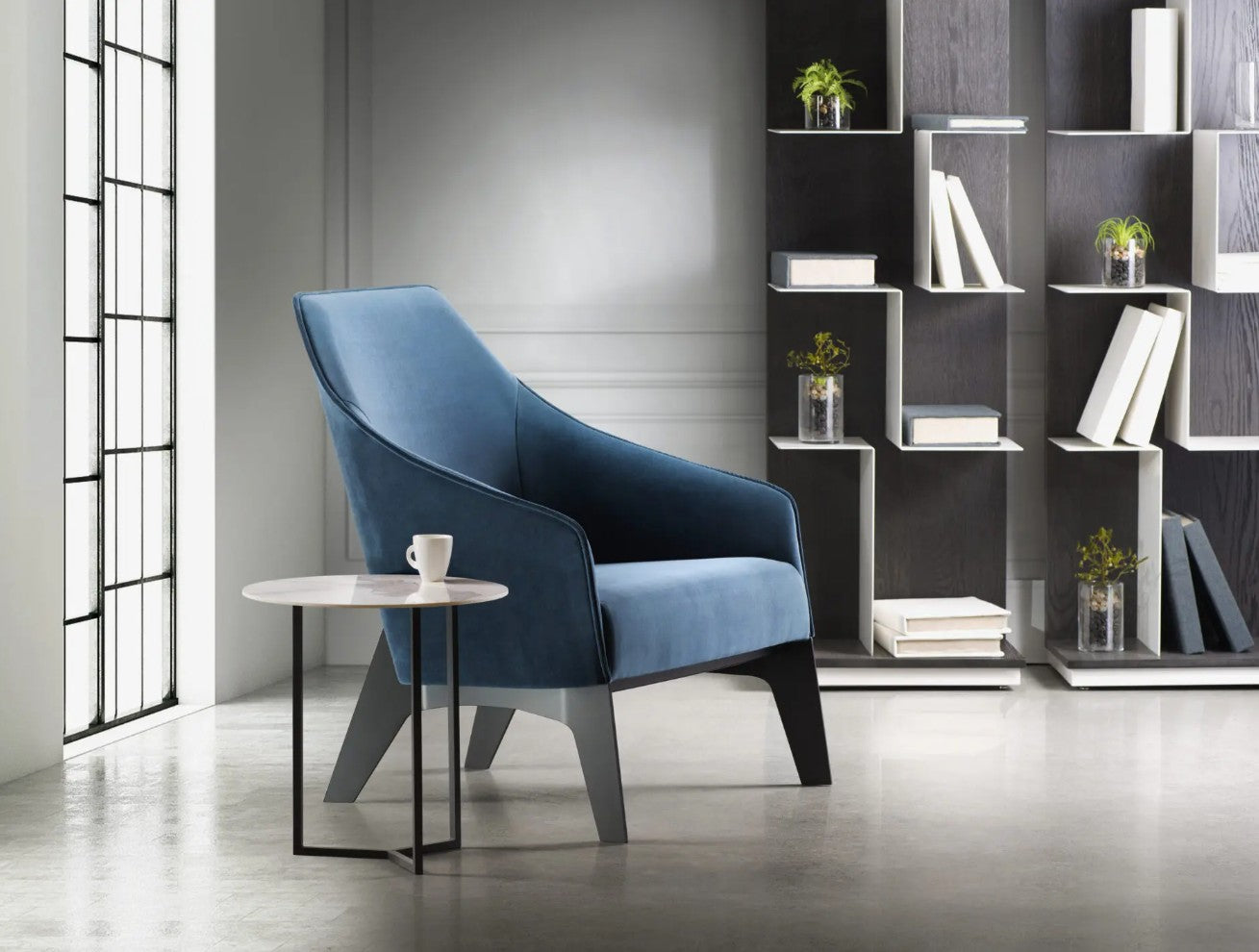 Sara Plus Lounge Chair