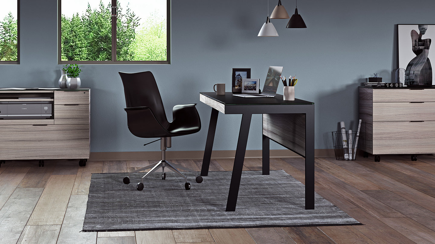 Sigma™ 6901 Desk - Floor Model - Design Distillery