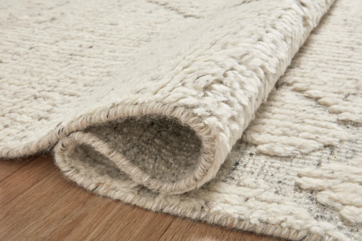 GWY-03 AL Ivory / Silver Area Rug
