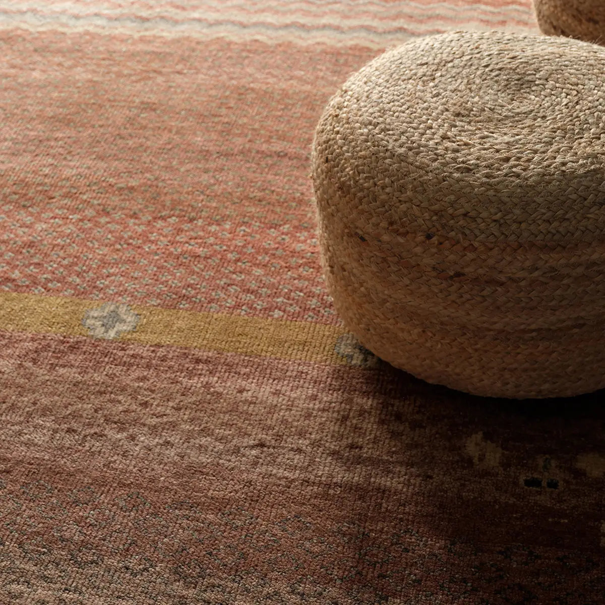 Kakero LIB14 Rug