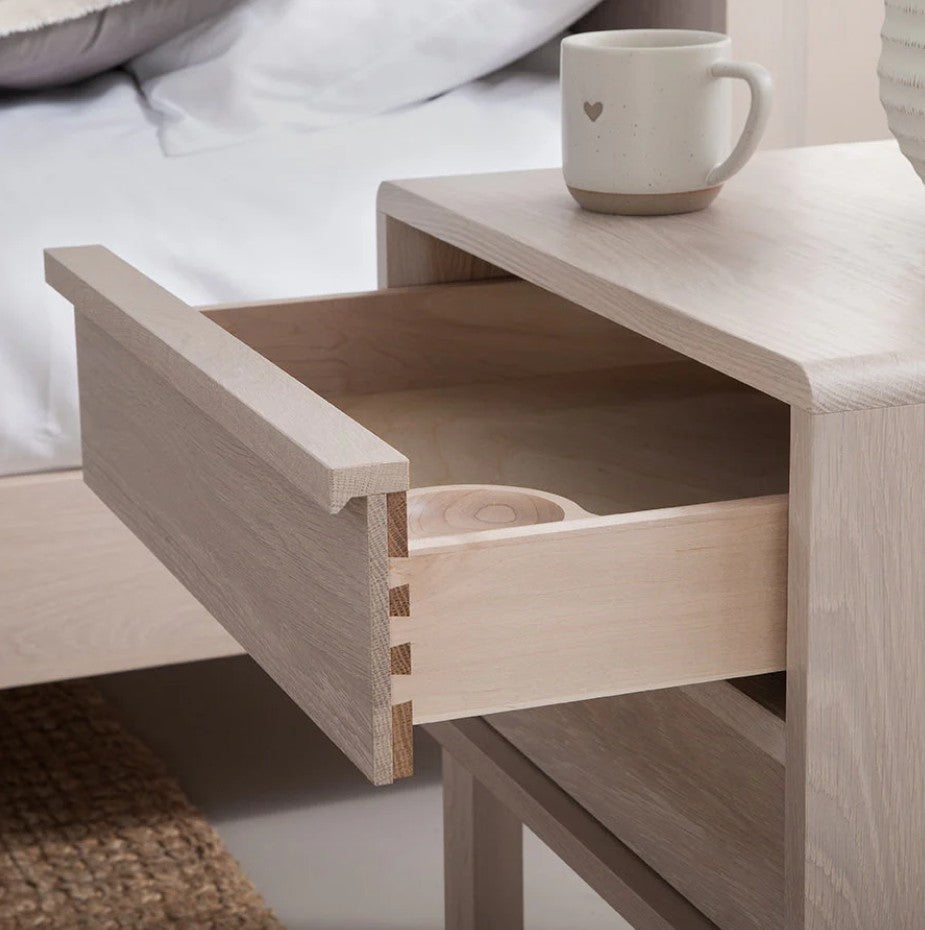 Corsa Bedroom Nightstands