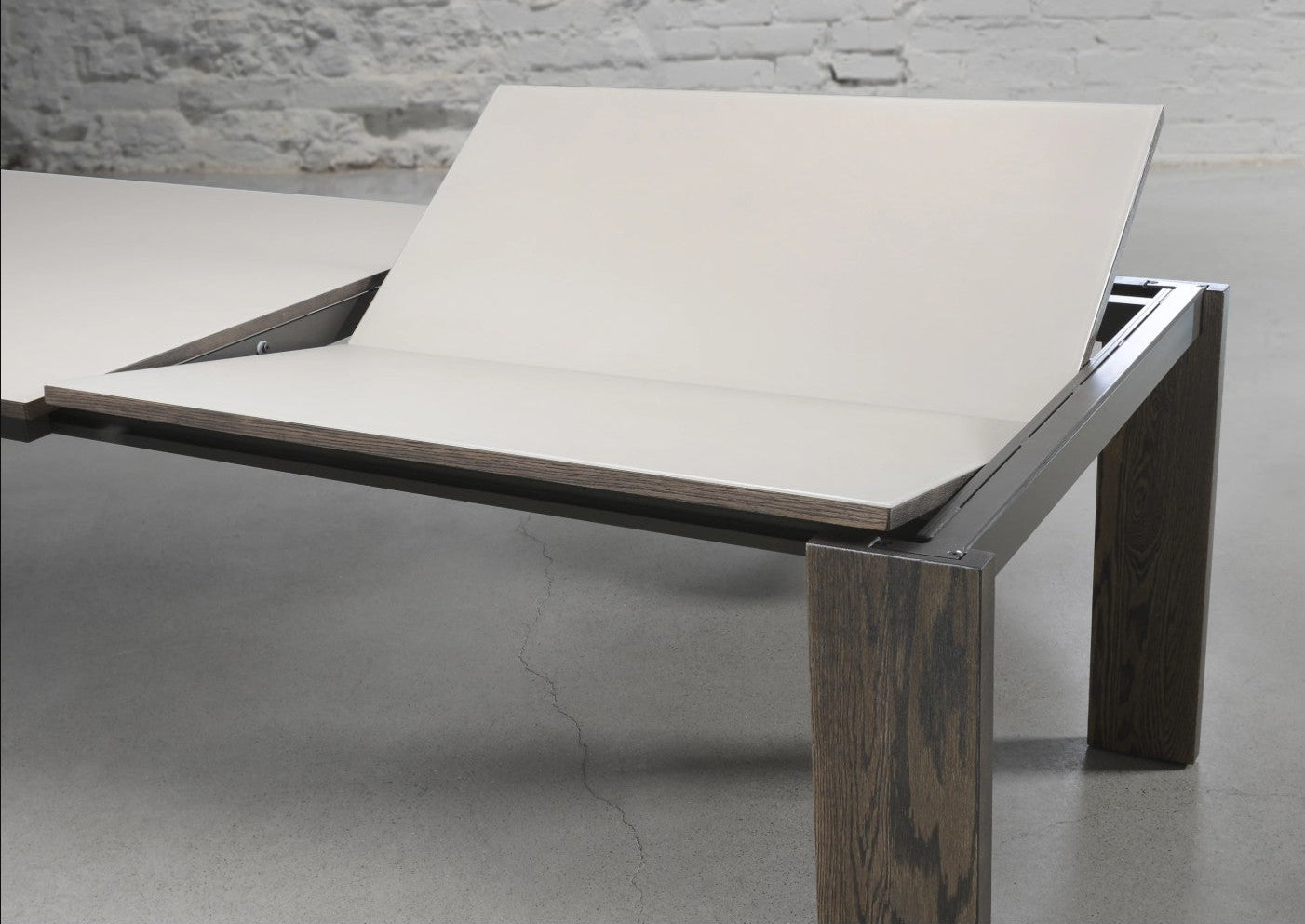 Empire Extension Dining Table