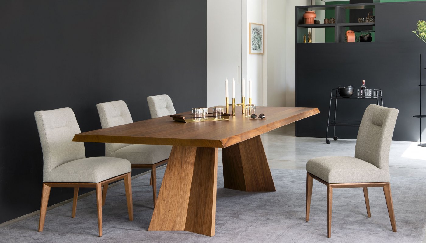 Icaro Dining Table
